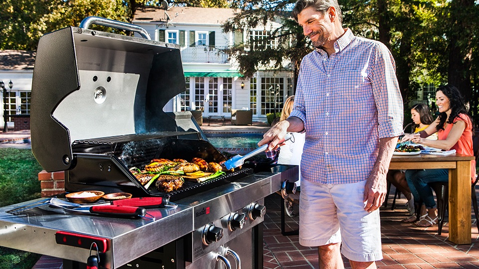 The perfect Char-Broil barbecue for the most demanding outdoor chef.
